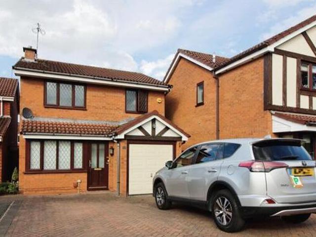 House for sale in Warndon, Worcestershire