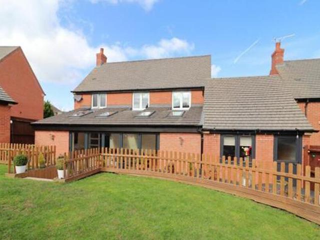 House for sale in Elmfield, Leicestershire