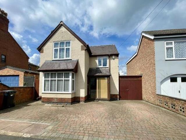 House for sale in Elmfield, Leicestershire