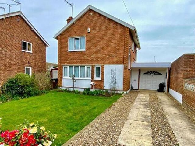 House for sale in Kirkley, East Suffolk