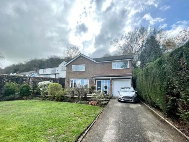 House for sale in Hurdsfield, Macclesfield