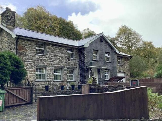 House for sale in City of London, Greater London