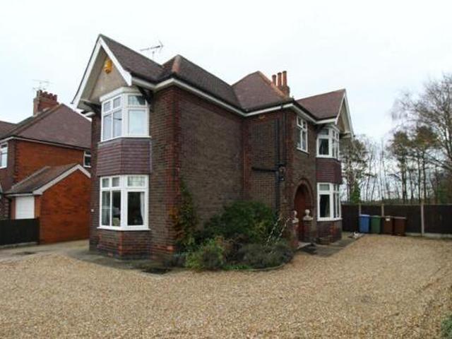 House for sale in Berry Hill, Potters Corner