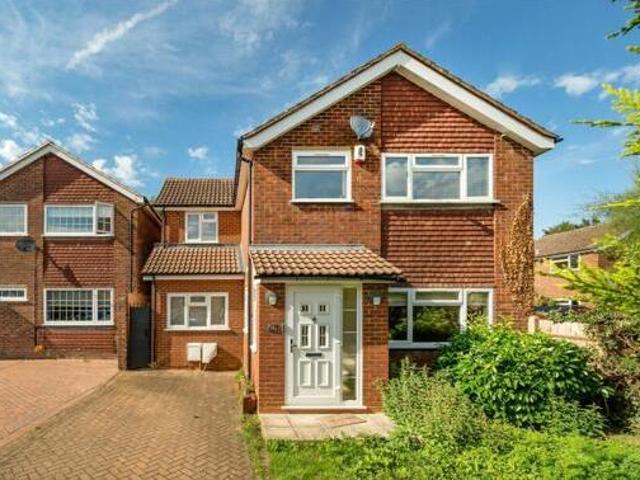House for sale in Lyons, Greater London