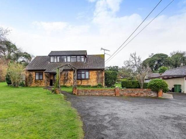 House for sale in Lunnon, Buckinghamshire