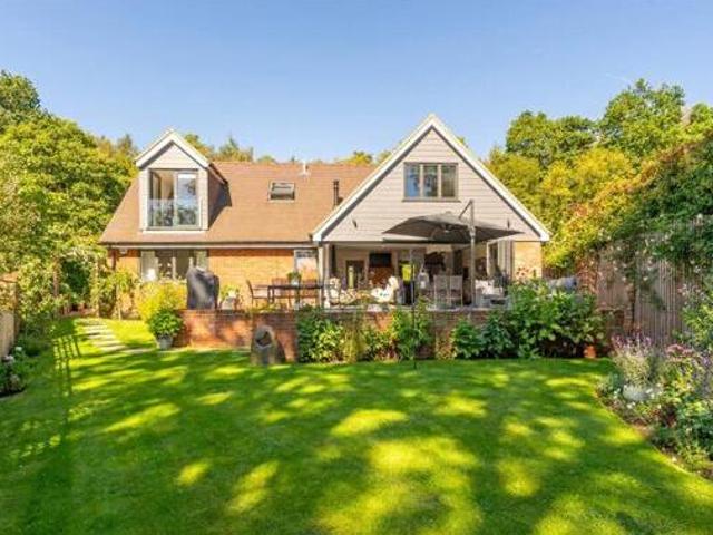 House for sale in Lunnon, Buckinghamshire