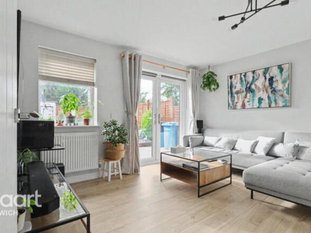 Farm for sale in Westbourne, Key Street