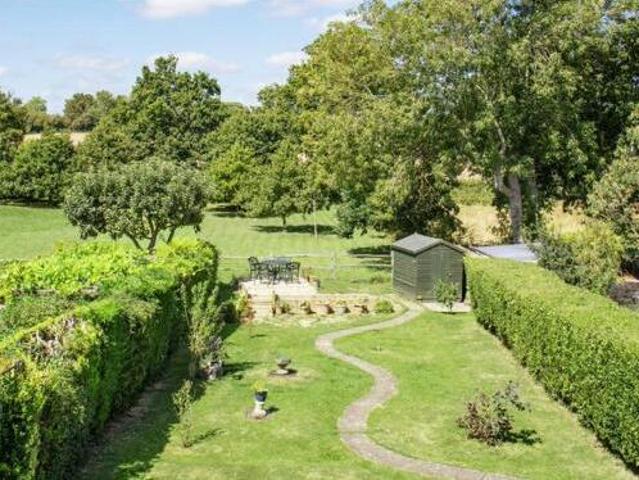 House for sale in The Butts, Kent