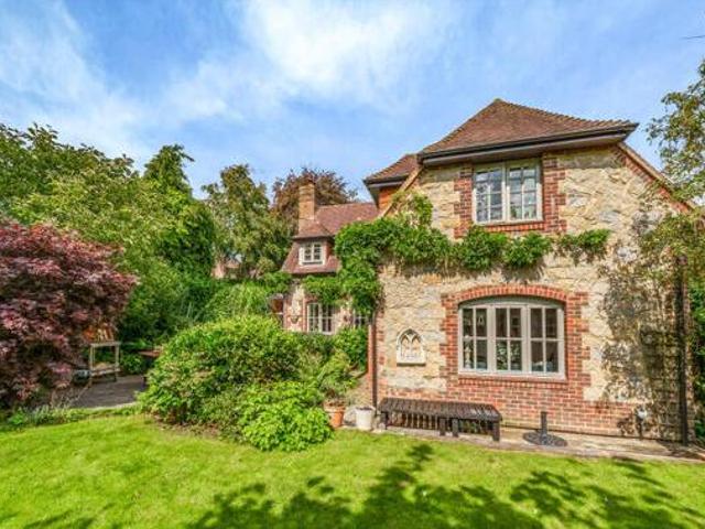 House for sale in Midhurst, Chichester