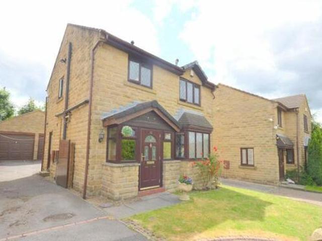 House for sale in Mirfield, West Yorkshire