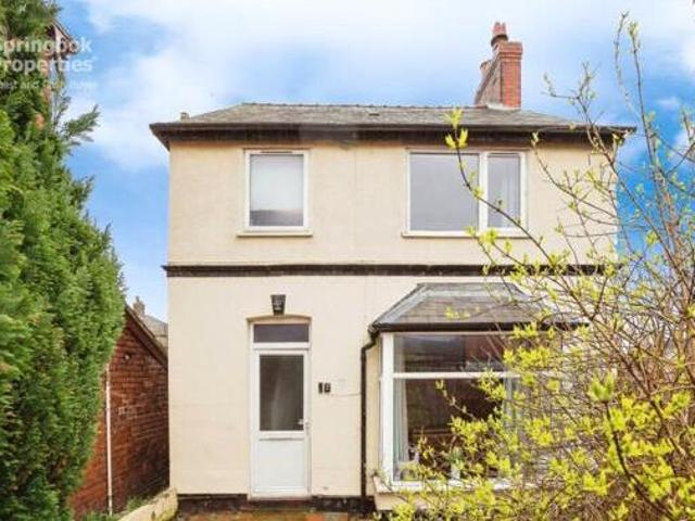 House for sale in Mold