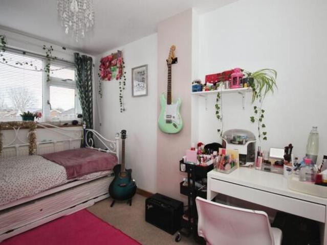 Farm for sale in Whitnash, Green Close