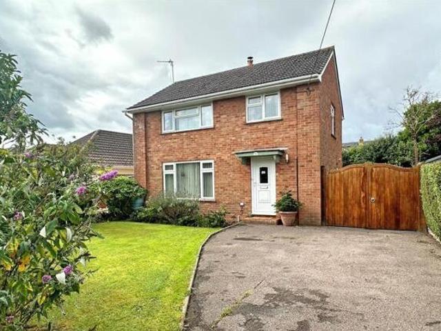 House for sale in Old Milton, New Forest