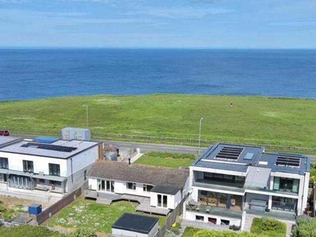 House for sale in Newquay, Cornwall