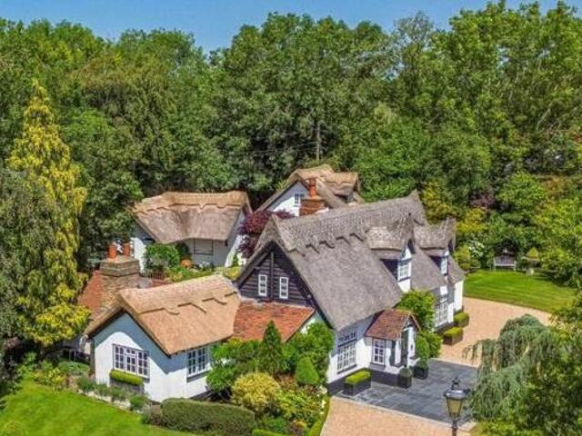 House for sale in Lyons, Greater London