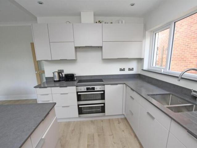 Farm for sale in Throop, Bournemouth