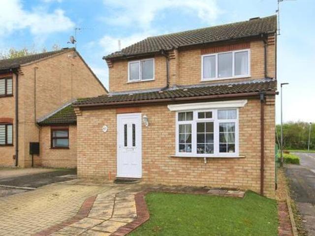 House for sale in Hampton Green, Cambridgeshire