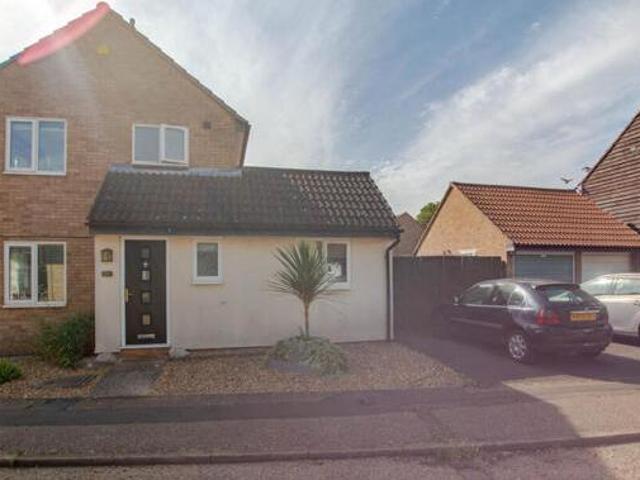 House for sale in Hampton Green, Cambridgeshire