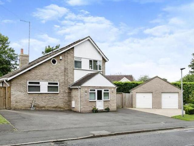 House for sale in Hampton Green, Cambridgeshire