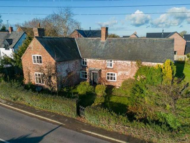 House for sale in Oswestry, Shropshire