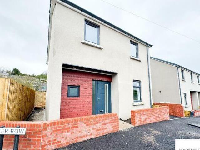 House for sale in Lyons, Greater London