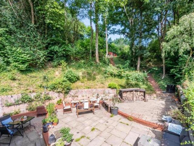 Farm for sale in Reading