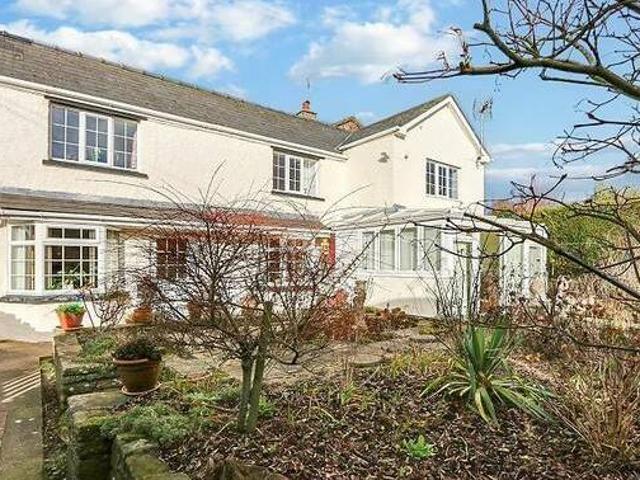 House for rent in Gloucestershire
