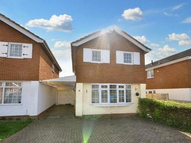 House for sale in Northampton, Northamptonshire