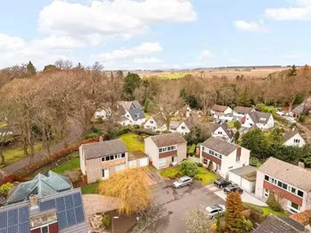 House for sale in Linlithgow Bridge
