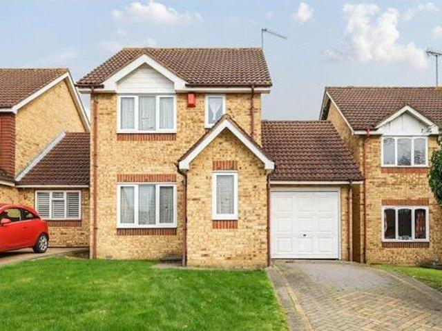 House for sale in Pinner, Greater London
