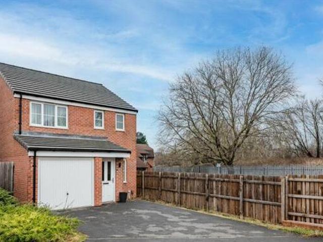 House for sale in Pontefract, West Yorkshire