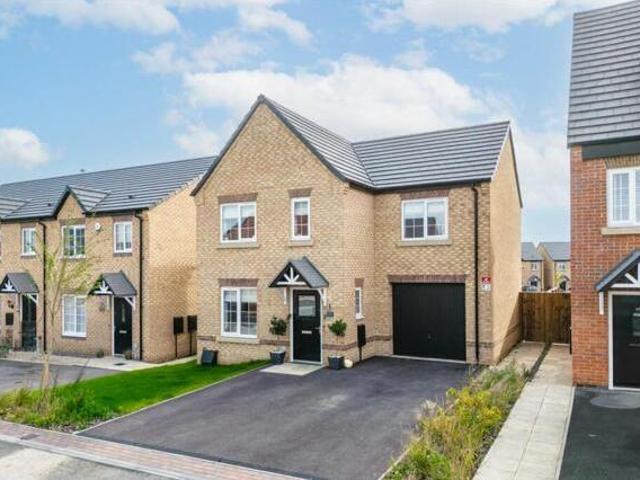 House for sale in Pontefract, West Yorkshire