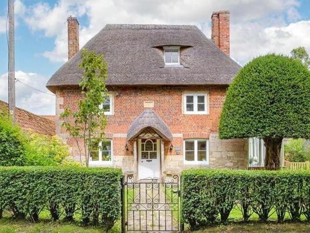 House for sale in City of London, Greater London