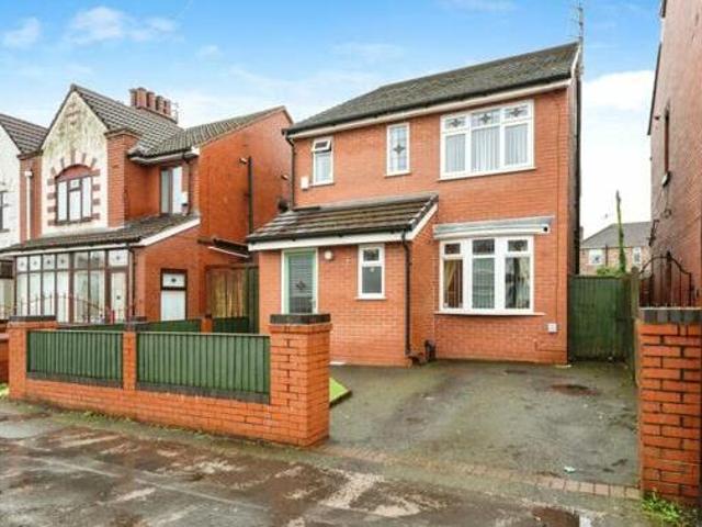 House for sale in Prescot, Knowsley
