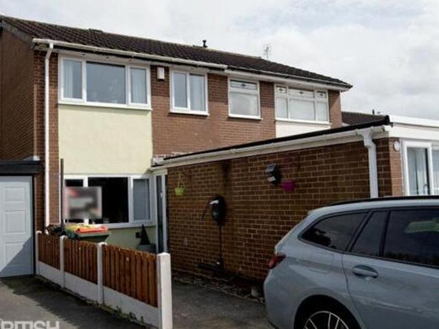 House for sale in Higher Bartle, Lancashire