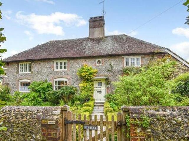House for sale in Horsham, West Sussex