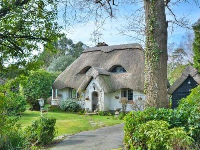 House for sale in Horsham, West Sussex
