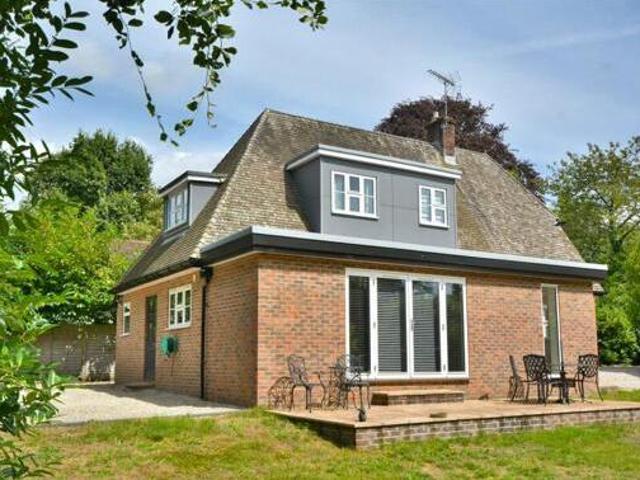 House for sale in Horsham, West Sussex