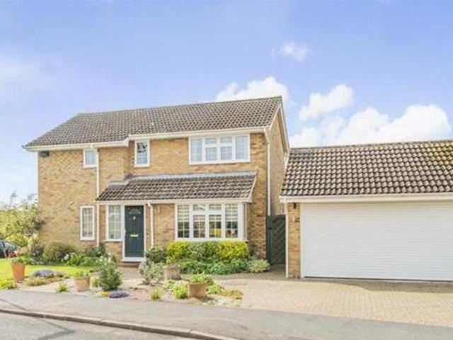 House for sale in Horsham, West Sussex