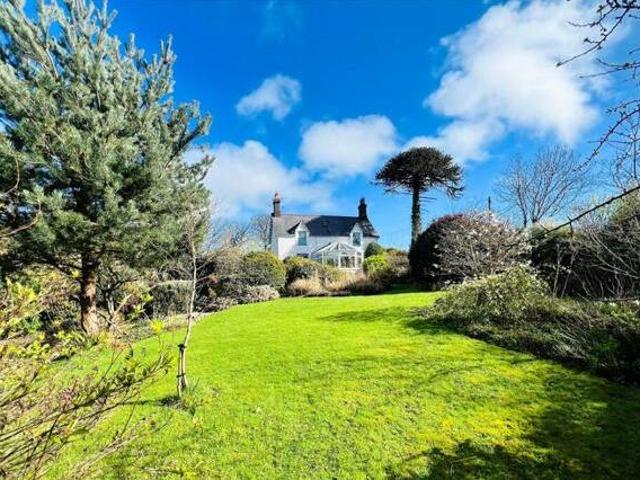House for sale in Pwllheli, Wales