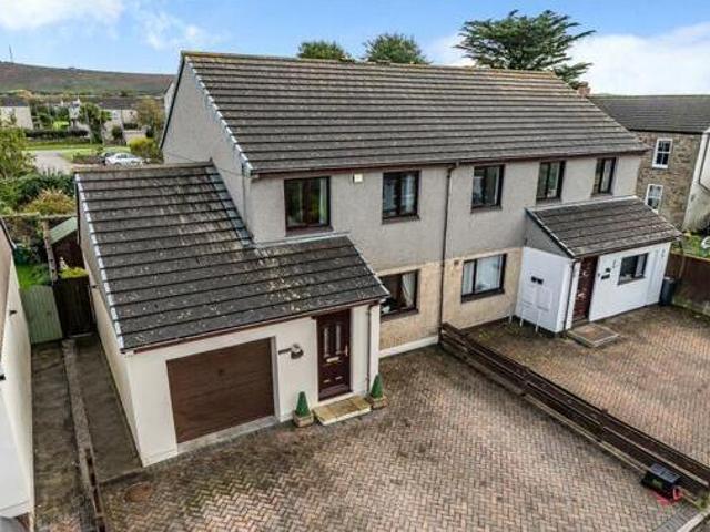 House for sale in Mount Ambrose, Cornwall