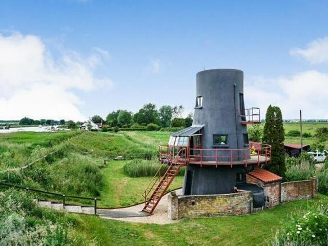 House for sale in City of London, Greater London