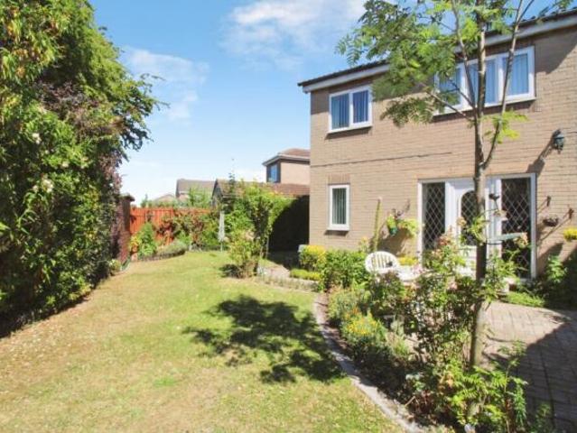 Farm for sale in Bransholme, Hull