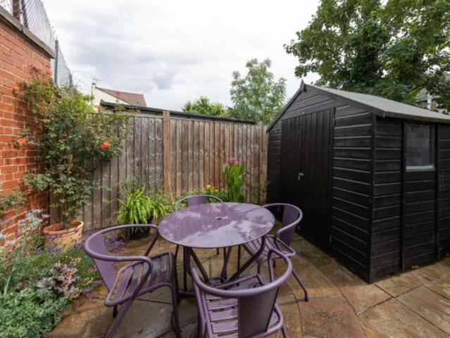 Farm for sale in Walthamstow, Greater London