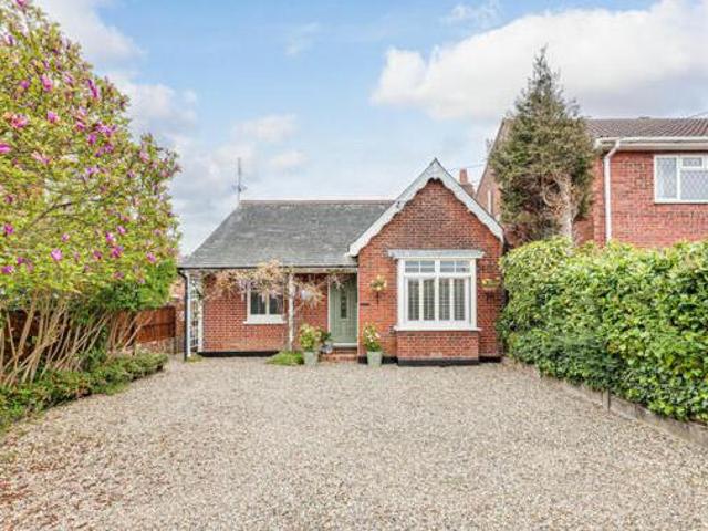 House for sale in Stroud Green, Barling