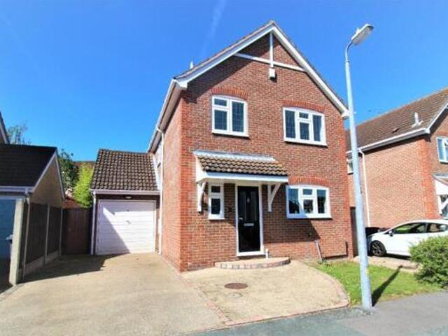 House for sale in Hawkwell, Barling