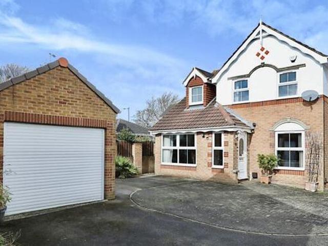 House for sale in Bramley, South Yorkshire