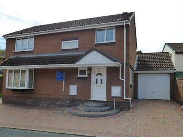 House for sale in Halton