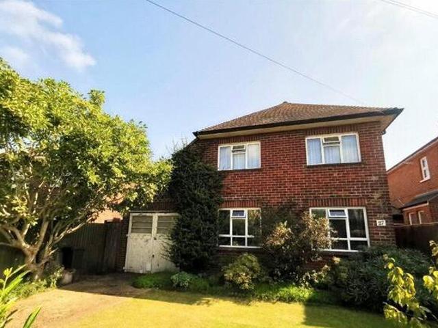 House for sale in Elmfield, Ryde