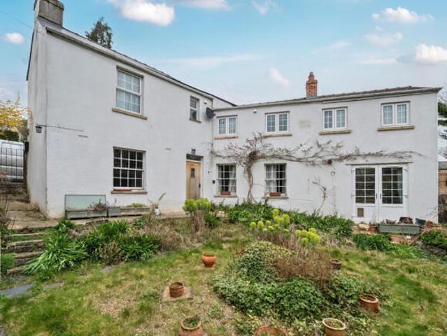 Property for sale in Cheltenham, Gloucestershire